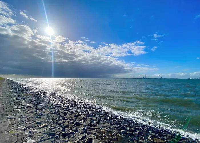 Nyaraló Deichblick Tossens